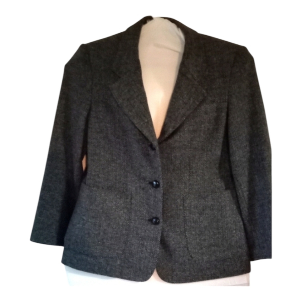 L. L. Bean Herringbone Tweed Blazer with Black Leather Buttons- Size 8P- Vintage